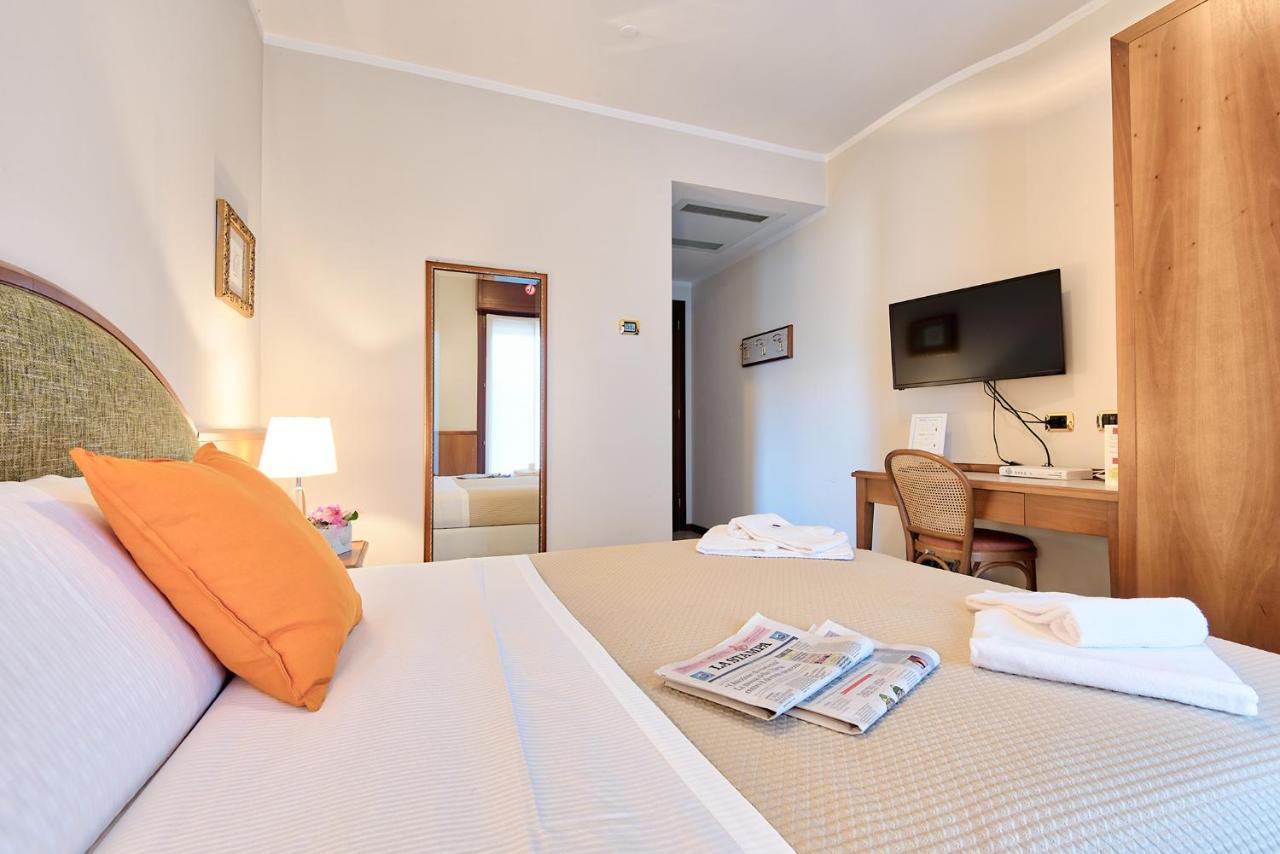 Albergo Villa Priula Sorisole ภายนอก รูปภาพ